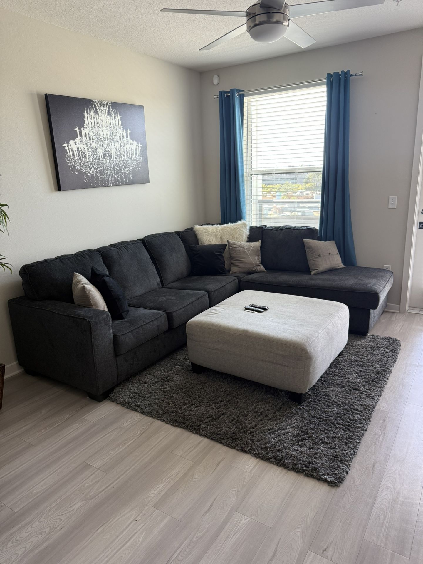 Like-new Couch