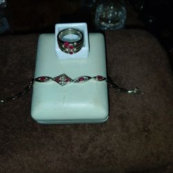 Vintage 14 K Set.