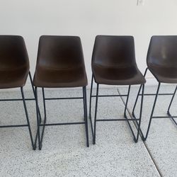 Bar/ Kitchen Stools