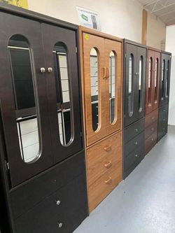 Tall closets with mirror((each