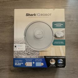 Shark IQ robot vacuum cleaner