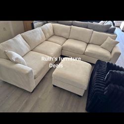 4-Pc Sectional Sofa With Matching Ottoman 
