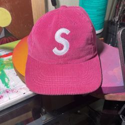 Supreme Corduroy Hat Magenta   