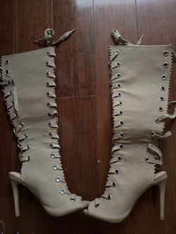 nude boot