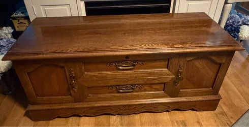 Lane Cedar Chest