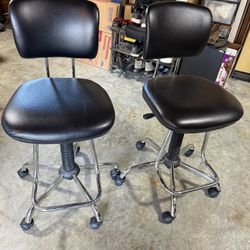 2 Adjustable Chairs