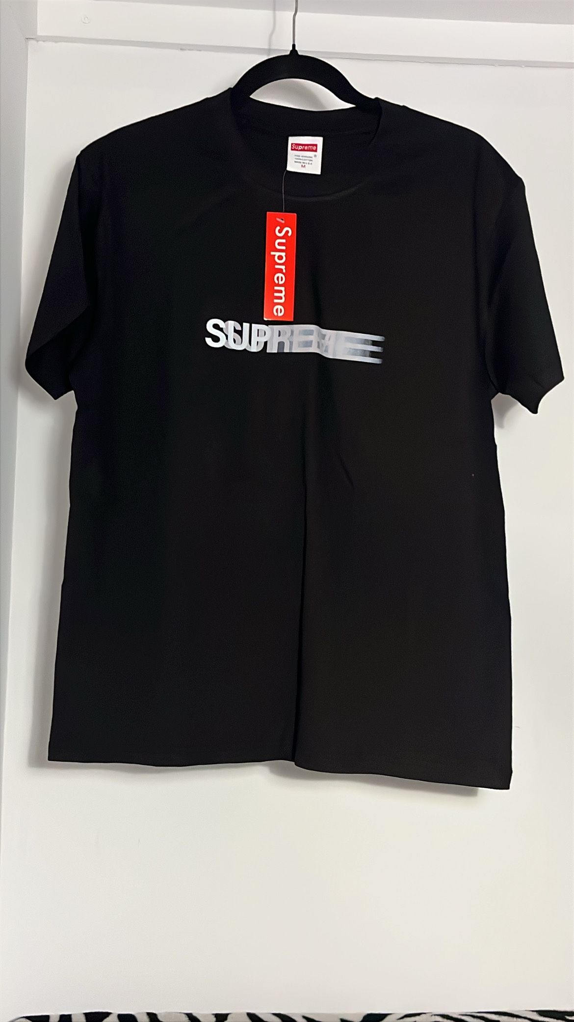 Supreme T-shirt