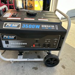 Used-like New Pulsar 3500w Gas Generator. Try Before You Buy. Pick Up Only.