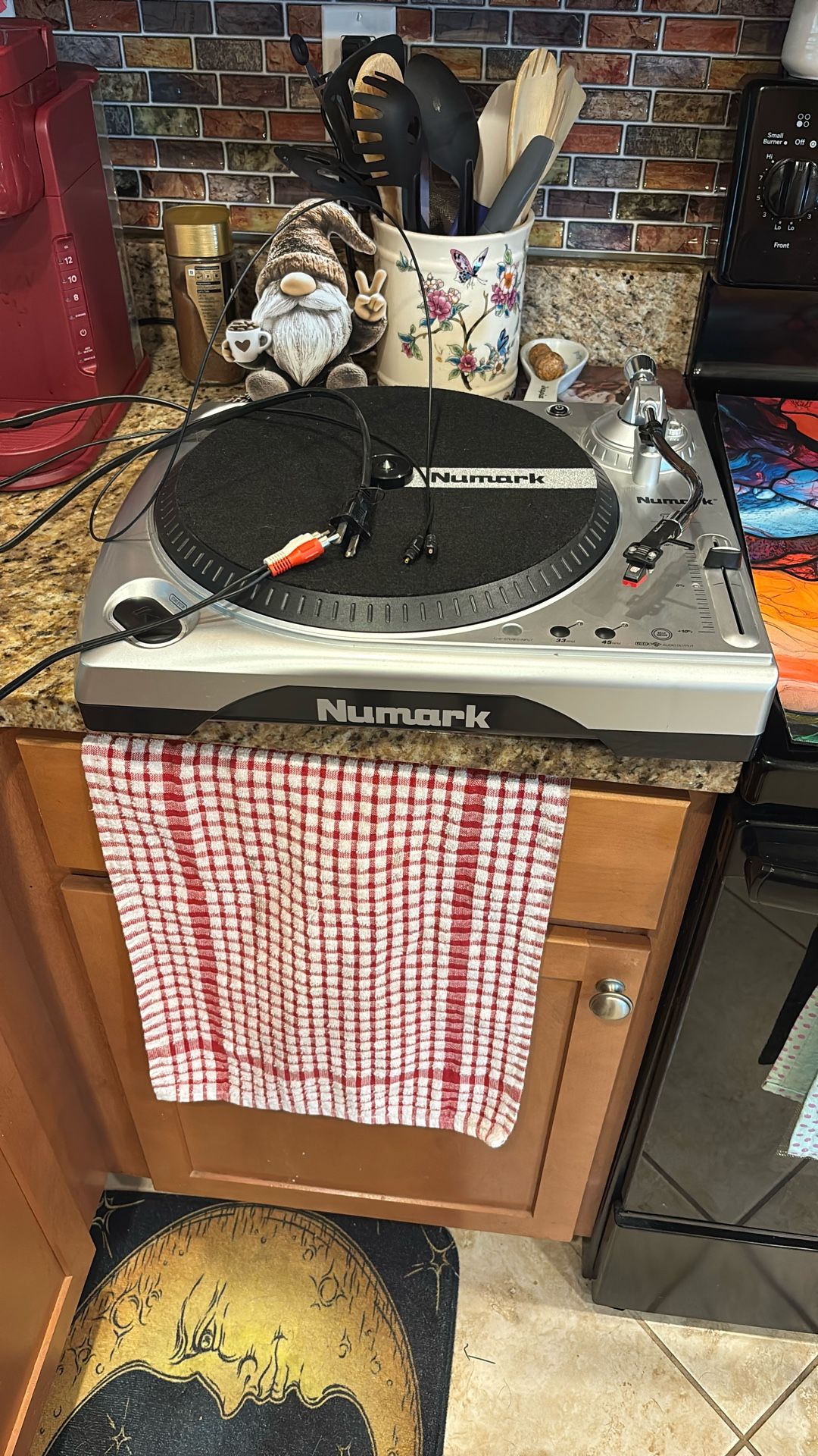 Numark Turntable 