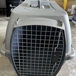 Dog Carrier/Kennel