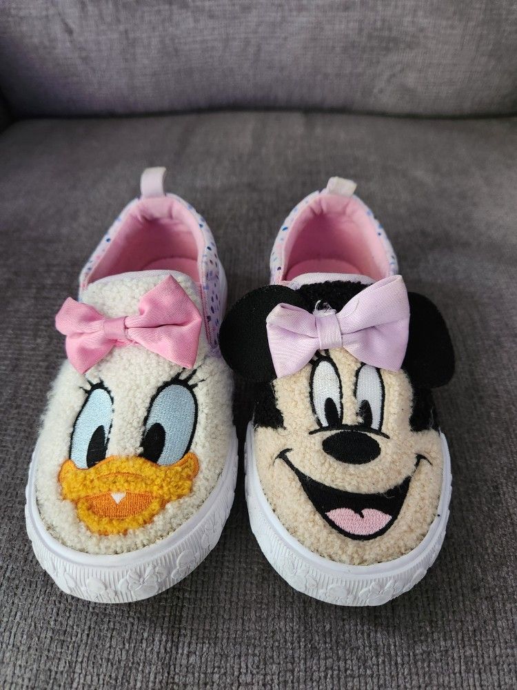 Minnie And Daisy Mixed Match Shoes