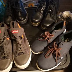 VARIETY PACK OF BOOTS AND SNEAKERS 