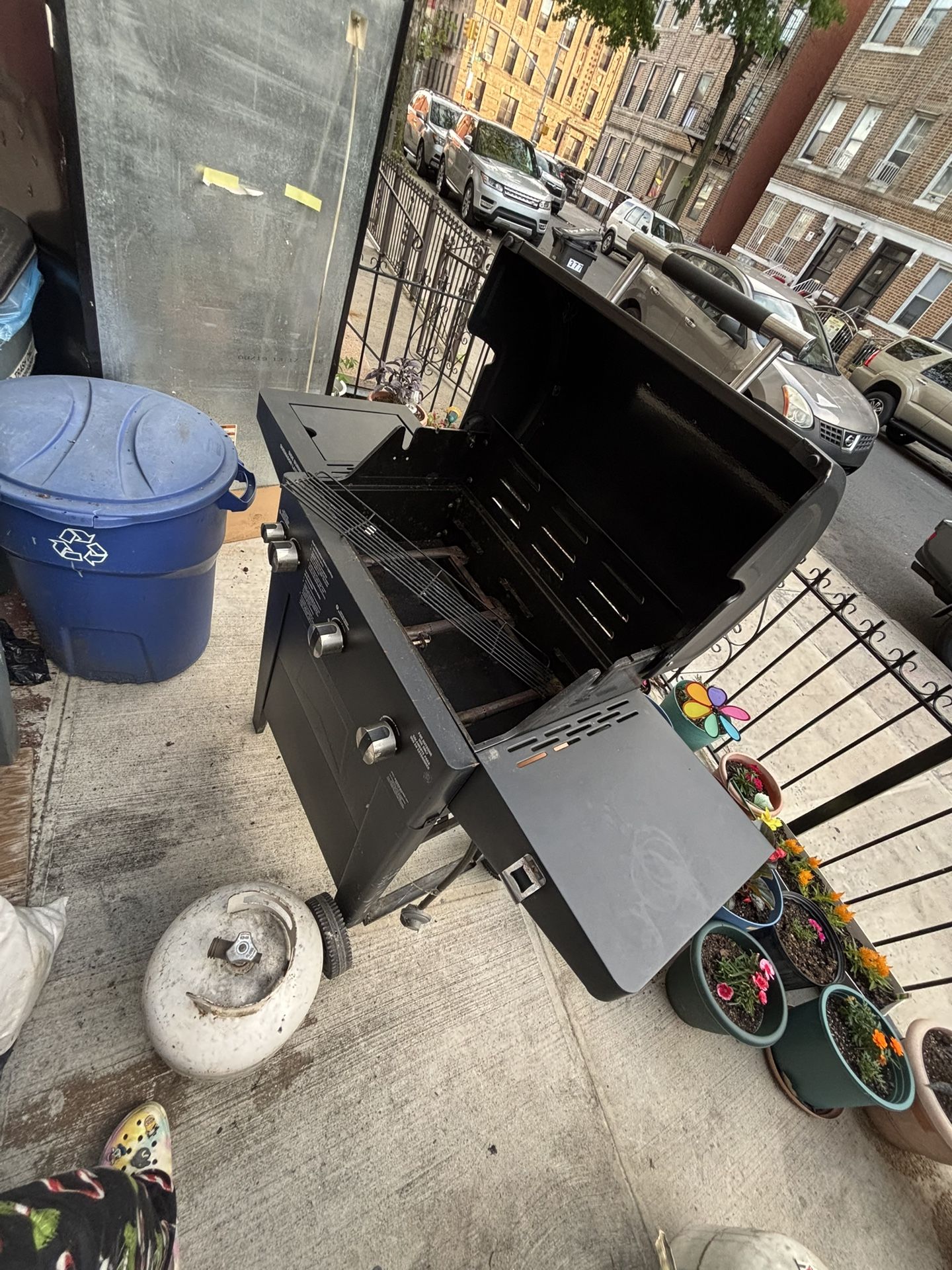 Black Brinkmann grill