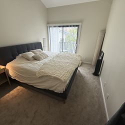 California King Sized Bed