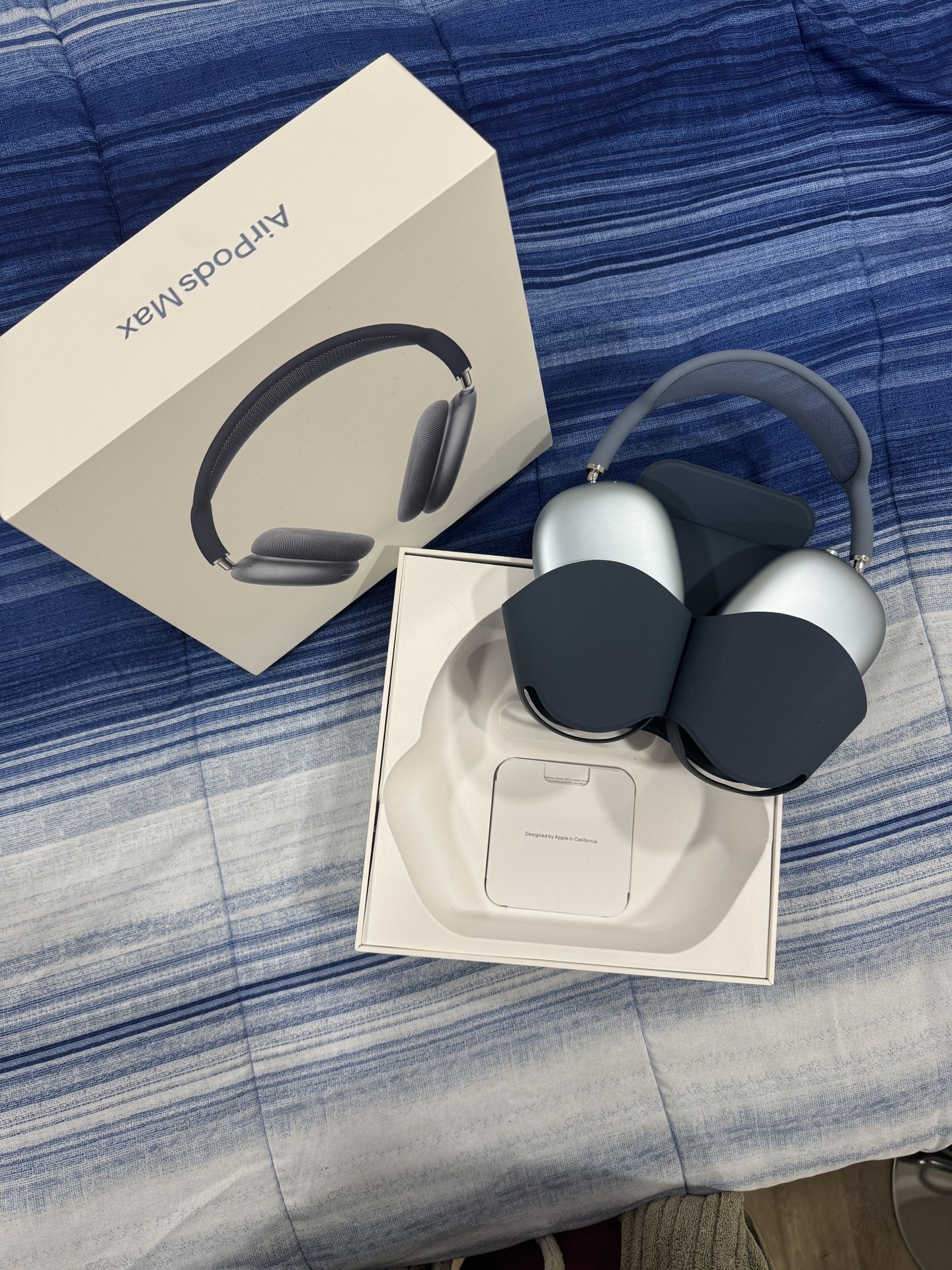 AirPods Max Blue (2024 Version)