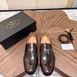 Prada Men’s Leather Shoes With Box 2026 New 
