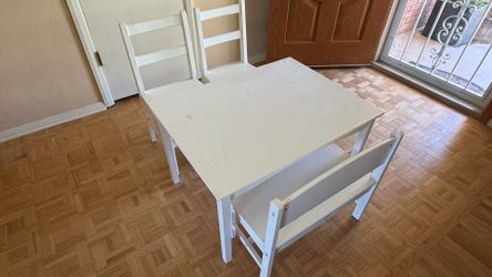 Kids Table