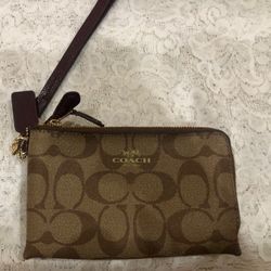 Coach Double Zip  Wristlet Wallet
