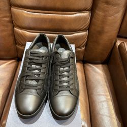 Louis Vuitton Match-Up Sneakers Size 8