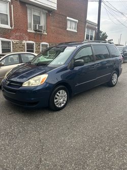 2004 Toyota Sienna