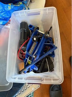 Car Emergency & Roadside Tool Bundle