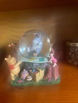 Disney snow globe
