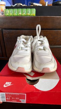 Nike Air Max Size 4.5
