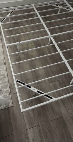 Queen floating bed frame