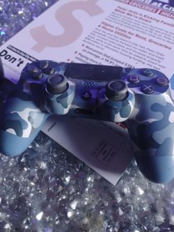 PS4 controller