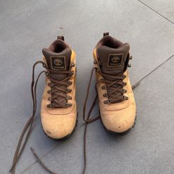 Timberland Hiking Boots Size 8.5