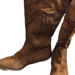 Ladies 8.5 New Charlie Boots