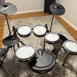 Simmons Titan 70 Electric drum Set