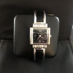  Pretty Cool Studio Watch