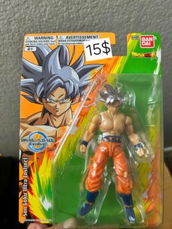 MUI GOKU FIGURE