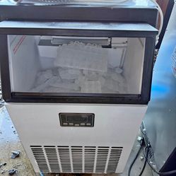 Brand New Commercial 110 Pound Icemaker Machine