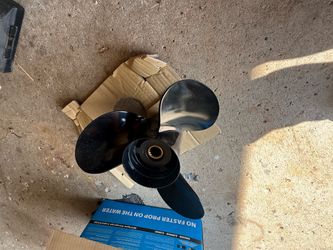 13.25x17 hustler propeller never used