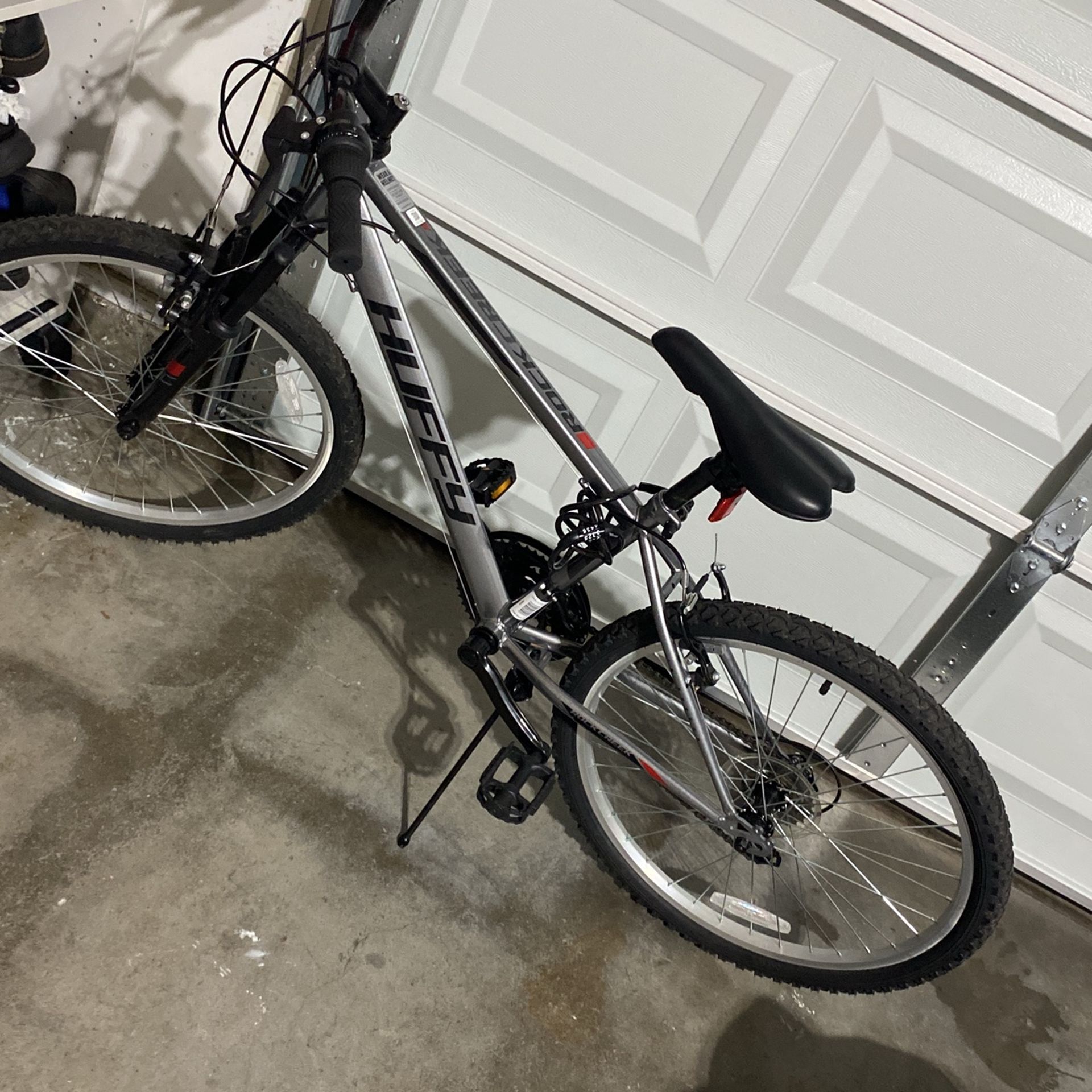 24 Inch Grey Mountain Bike 