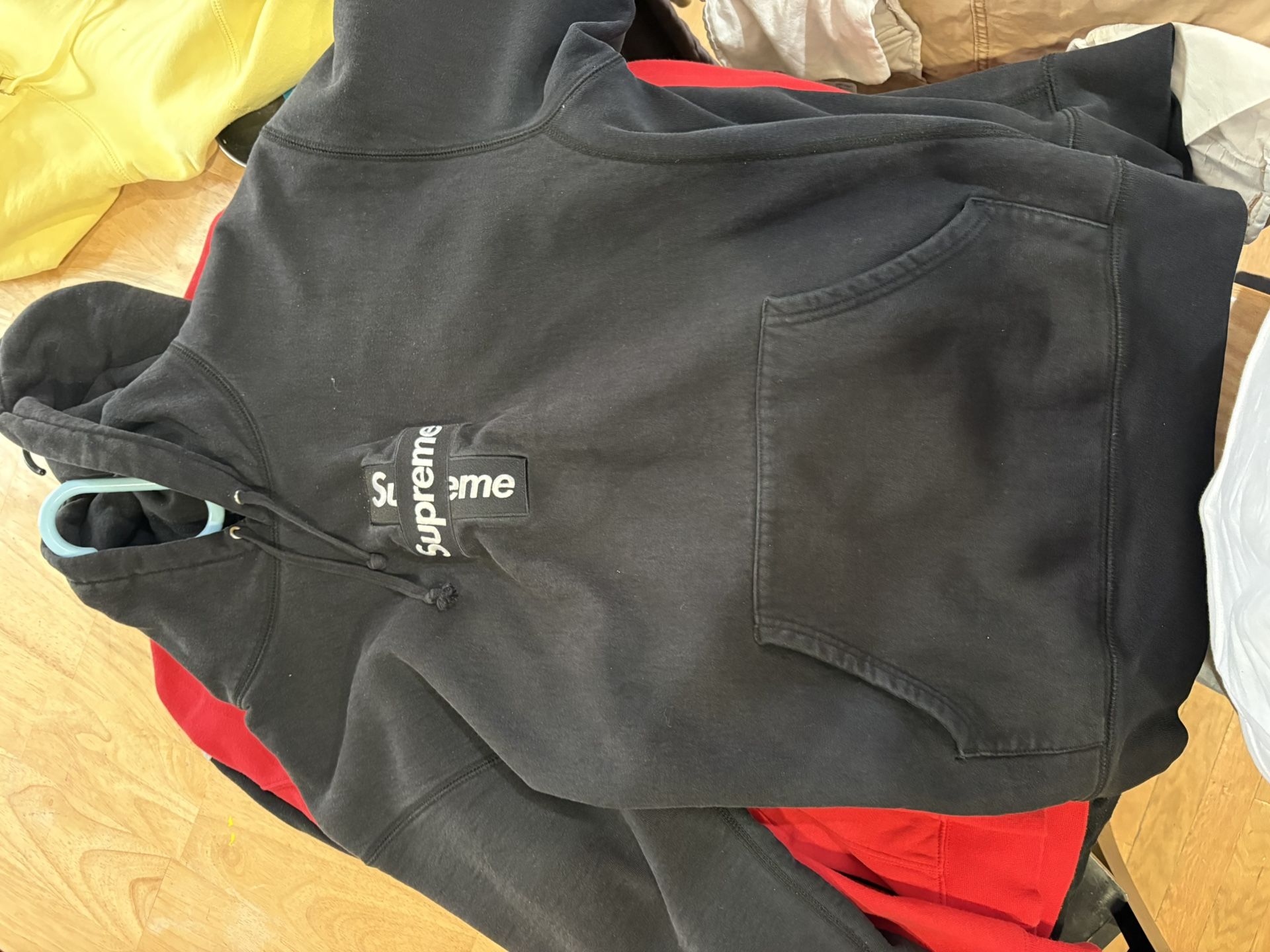 Black XL Supreme Hoodie