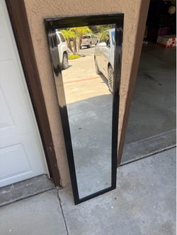 Black Full-Length Mirror – 15” x 51”