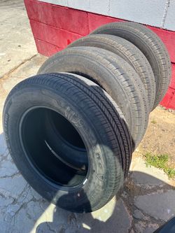 Firestone Tires - P235/65R17 103T.  (4)