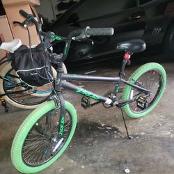 Bike for Kids Ages 7 13 20 Kent Dread for Sale in Orange CA OfferUp