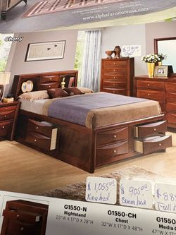 Full-size platform bed draws