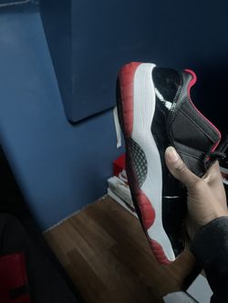 Jordan 11 Low Bred Sz12