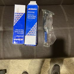 ACDelco Outer Tie rods 2003 GMC envoy XL