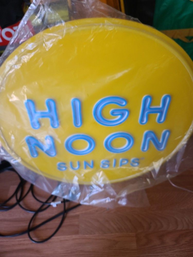 High Noon Sun Sips Neon Light Up Sign