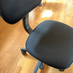 Task Chair - Black - Room Essentials