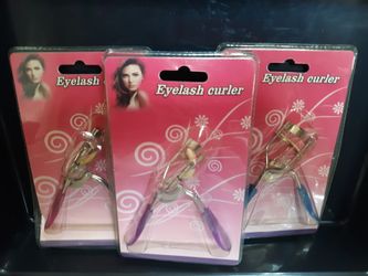 Eyelash curler