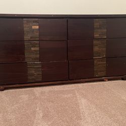 6-Drawer Dresser With Mirror