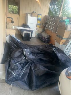 grow tent (READ DESCRIPTION)