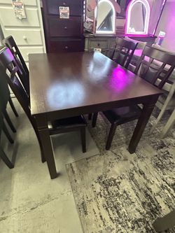 Comedor para 4 personas/ Financiamento Disponible